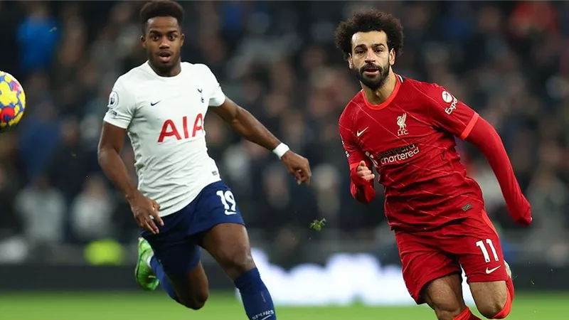 ليفربول يصطدم بتوتنهام من أجل الاقتراب من المربع الذهبي في البريميرليج
