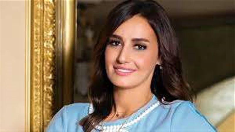 حلا شيحه