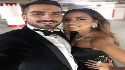 القصة الكاملة لخلاف محمد الشرنوبي وسارة الطباخ الجديد.. ينتهي بالتشهير