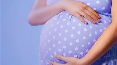 هل كورونا تصيب الجنين وتحدث تشوهات له.. طبيب بقصر العينى يفجر مفاجأة