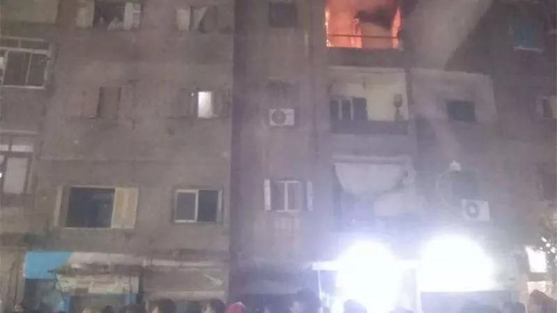 السيطره على حريق داخل شقة سكنية بالمنيب