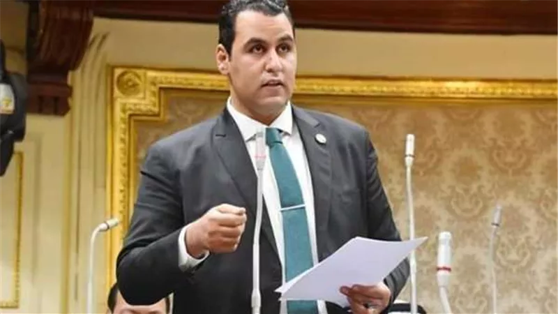 برلماني لـ وزير الأوقاف: خطباء المكافأة يتقاضون 400 جنيها