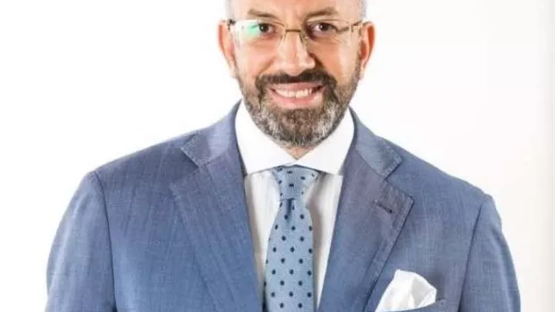 برلماني لـ وزير الأوقاف: لو حطينا فلوس الوقف في البنوك هتجيب فوائد أكثر