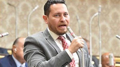 خاص| علاء عصام: الرئيس غامر بحياته من أجل الوطن ولن نتركه وحيدًا