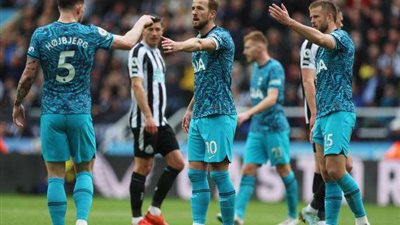 توتنهام يفوز على كريستال بالاس في الدوري الإنجليزي