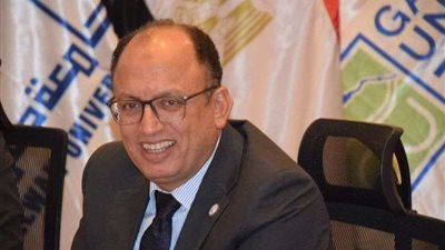 رئيس جامعة حلوان: توفير خدمة التأمين الصحي الشامل لأعضاء نادي هيئة التدريس