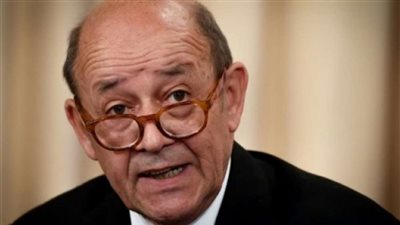 وزير الخارجية الفرنسي يدعو نظيره الأمريكي إلى مواصلة مكافحة تنظيم 
