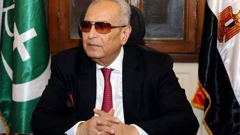 «أبوشقة» يطالب باستراتيجيات وطنية جديدة في الصحة والتعليم والاقتصاد