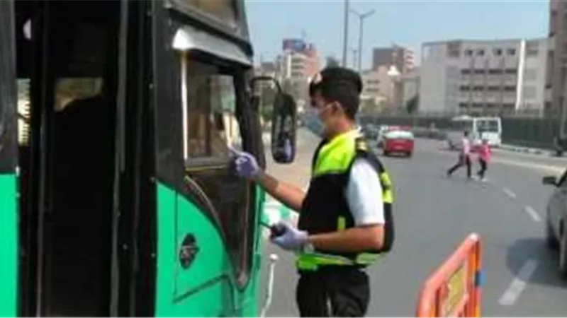 خلال ٢٤ ساعة.. ضبط 77 ألف مخالفة مرورية متنوعة
