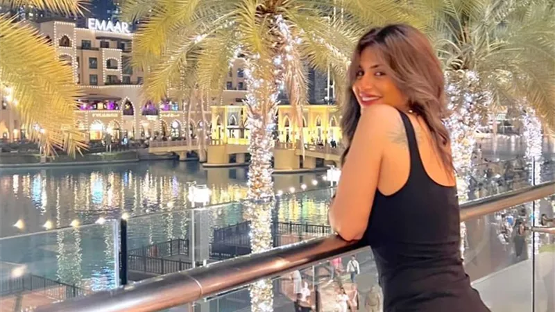 منة فضالي تشارك جمهورها بـ إطلالة جديدة