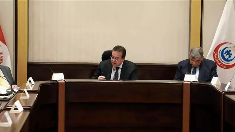 وزير الصحة: الانتهاء من صرف جميع المستحقات المالية الخاصة بصندوق التعويض عن مخاطر المهن الطبية