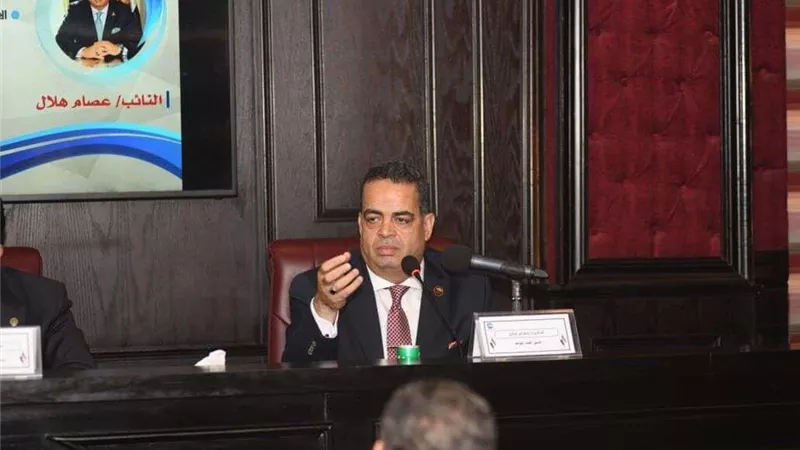 عصام هلال: اختتام فعاليات اليوم الأول للملتقى التدريبي  بجلسة حول إدارة العمل الحزبي