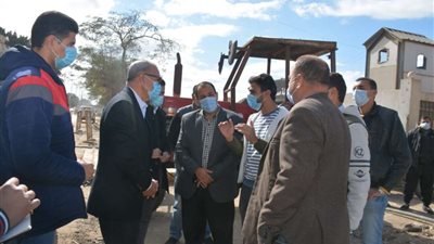 محافظ القليوبيه يتفقد أعمال تطوير كورنيش النيل بمدينه بنها