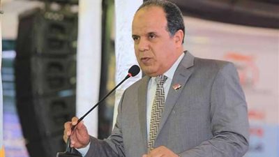 وكيل القوي العاملة يتقدم بطلب إحاطة لـ