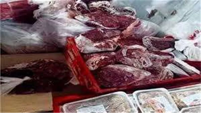 ضبط 280 كيلو لحوم ودواجن وأسماك غير صالحة للاستهلاك بالغربية