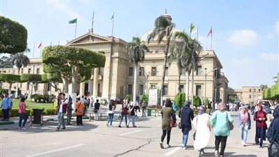جامعة القاهرة تعلن موعد امتحانات الترم الأول