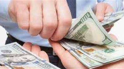تجديد حبس 3 متهمين بتجارة في النقد الأجنبي