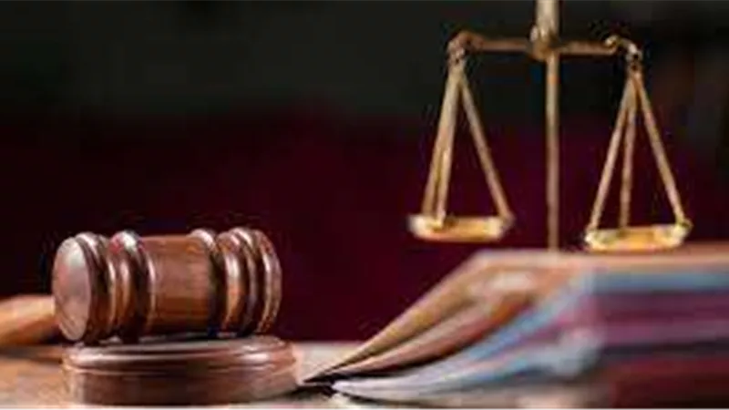 المشدد 6 سنوات لمتهم بحيازة هيروين وسلاح ناري ببولاق