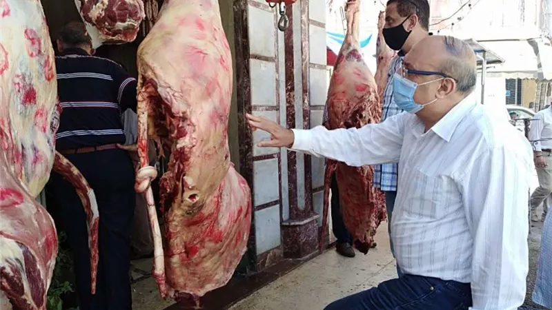 لحوم فاسدة.. غلق 3 مطاعم شهيرة بالبحيرة