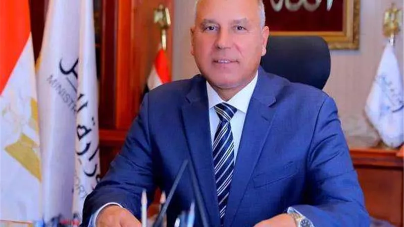 تفاصيل الخدمة المقدمة لكبار السن وذوي الهمم بمترو الأنفاق