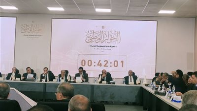 ممثلة