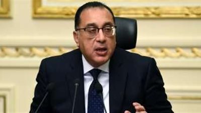رئيس الوزراء يشدد على ضرورة الالتزام بتنفيذ قرارات المجلس الأعلى للاستثمار