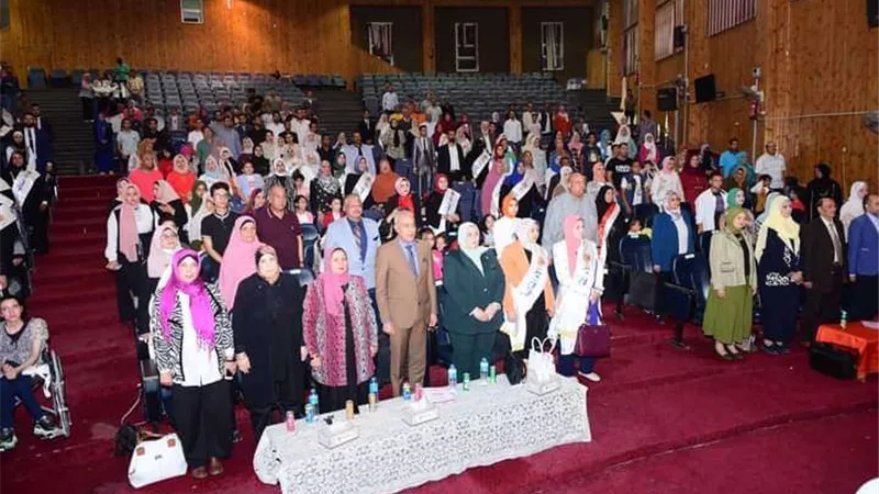 جامعة سوهاج تنظم احتفالية لتكريم الأمهات المثاليات