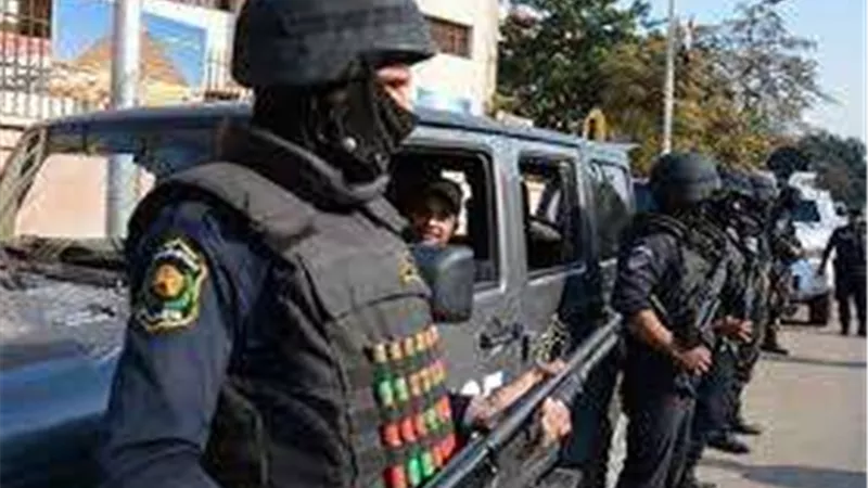 ضبط 154 قطعة سلاح وتنفيذ 83761 حكما قضائيا