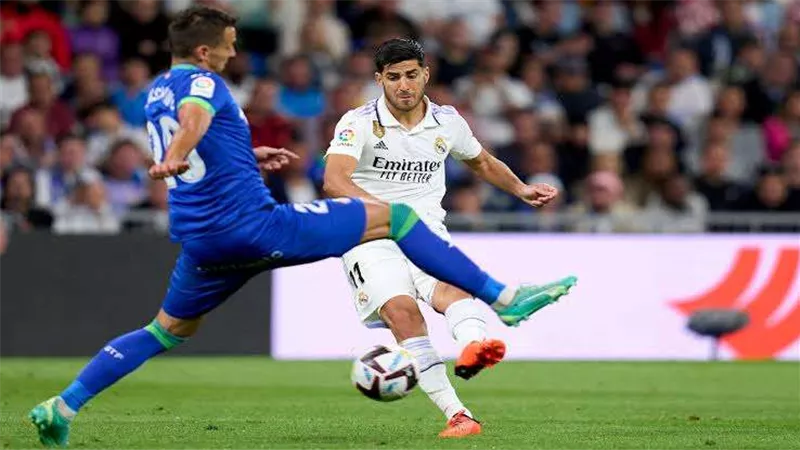 خيتافي يشكو ريال مدريد للاتحاد الإسباني