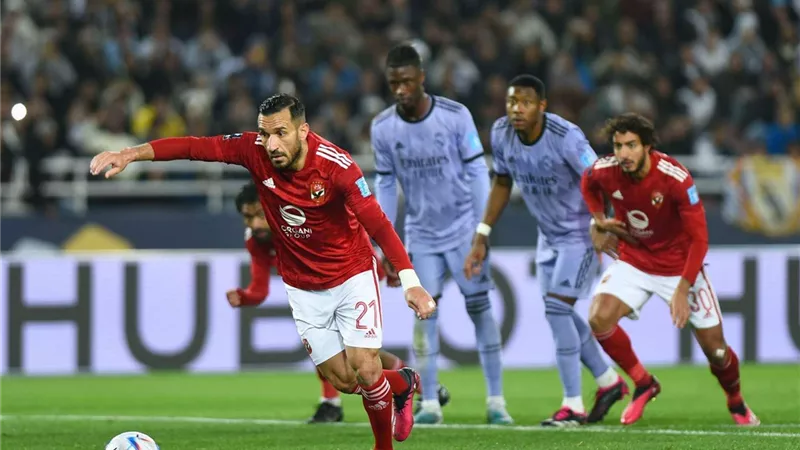 شوبير: حدث تاريخي ينتظر علي معلول أمام الترجي في دوري أبطال إفريقيا