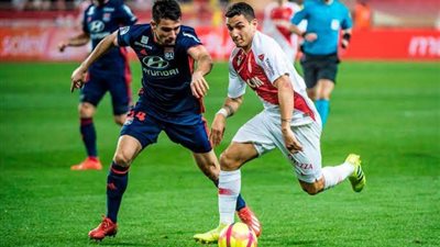 ليون يواجه موناكو من أجل المربع الذهبي في الدوري الفرنسي