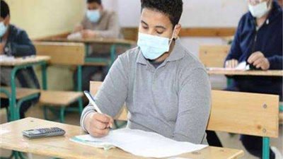 اليوم.. طلاب الشهادة الإعدادية يؤدون امتحان اللغة العربية بالجيزة