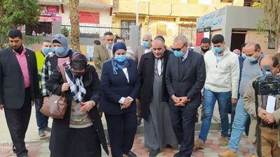 محافظ القليوبية يتابع تنفيذ 