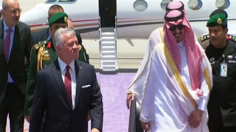 وصول العاهل الأردني