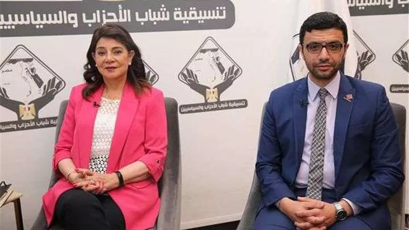مصطفي كريم لـ
