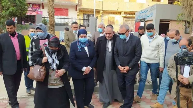 محافظ القليوبية يتابع تنفيذ 