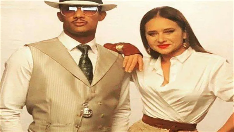 محمد رمضان ونيلي كريم فى جولة لاستكمال فيلمهم الجديد