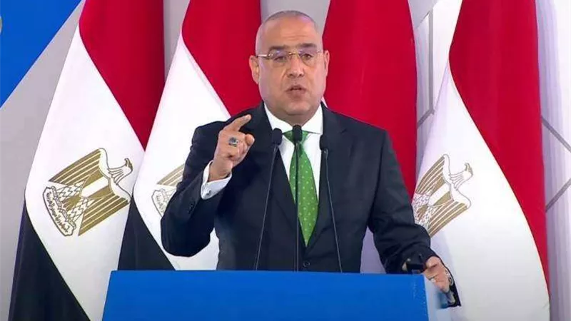ضمن «سكن كل المصريين».. وزير الإسكان يتابع تنفيذ مشروع «العمارة الخضراء» بحدائق العاصمة