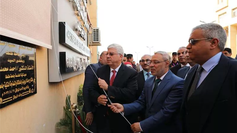 وزير التعليم العالي يفتتح عددًا من المنشآت بجامعة طنطا