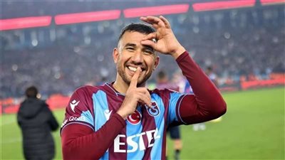تريزيجيه يقود طرابوزن لسحق فاتح قره برباعية في الدوري التركي