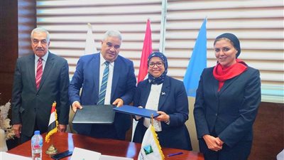 جامعة برج العرب توقع بروتوكول تعاون مع فاركو للصناعات الدوائية
