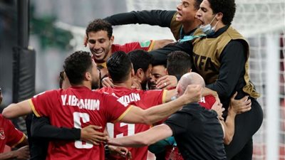 بث مباشر.. وصول بعثة الأهلي إلى القاهرة بعد 