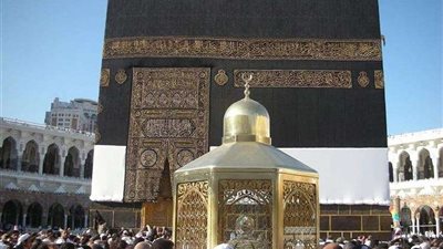 خبير سياحي يصدم المواطنين بشأن رحلات العمرة