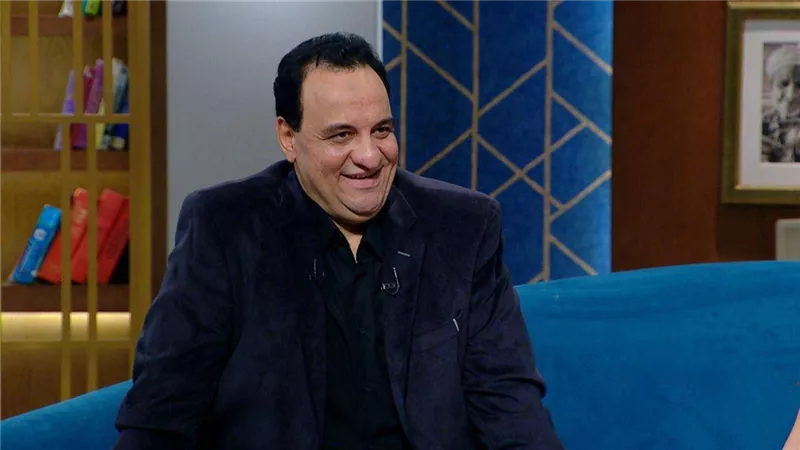 دينا عبد العزيز تقدم وأجب العزاء في حماة هشام إسماعيل