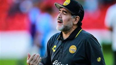 الأرجنتين.. فحص هاتفي مارادونا للتأكد من سبب الوفاة