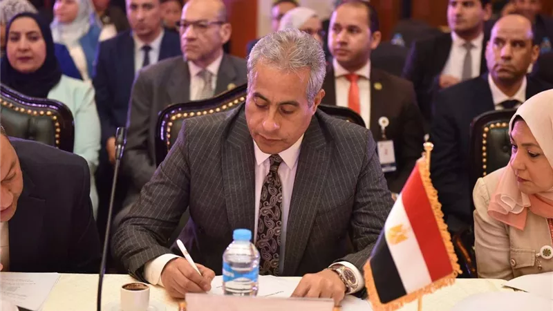 وزير القوى العاملة يشارك في فعاليات مؤتمر العمل العربي