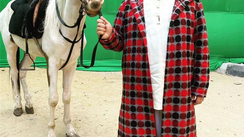 محمد رضوان يشوق جمهوره لفيلمه الجديد 