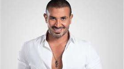 أحمد سعد يظهر بإطلالة مختلفة في حفله بالسعودية