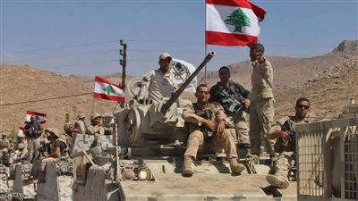 الجيش اللبناني يوزع تعويضات مادية على متضرري انفجار بيروت