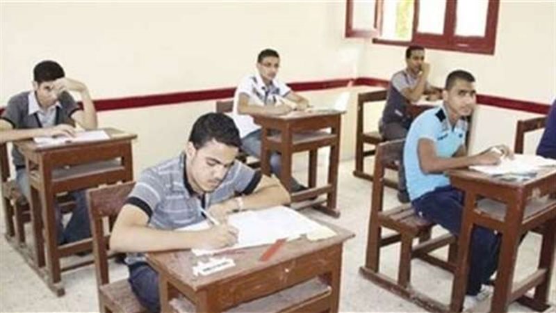 امتحانات الدبلومات